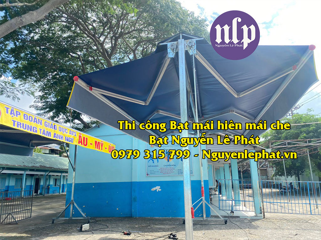 mái hiên chữ A ngoài trời