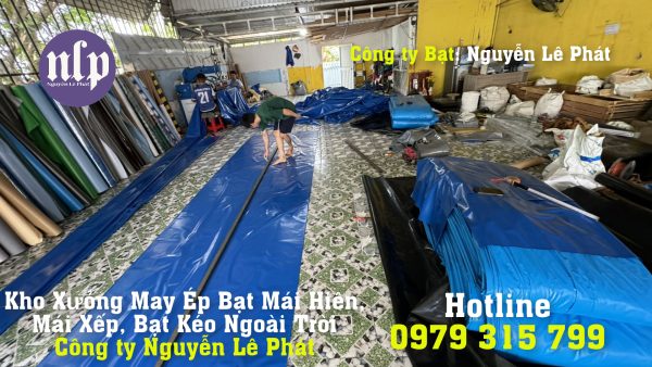 May Bạt Mái Hiên Mái Xếp Bạt Che Nắng Mưa Tự Cuốn Tại Sóc Trăng